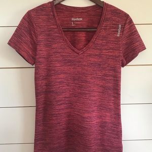 Reebok dry fit V Neck T-shirt Size Small NWOT